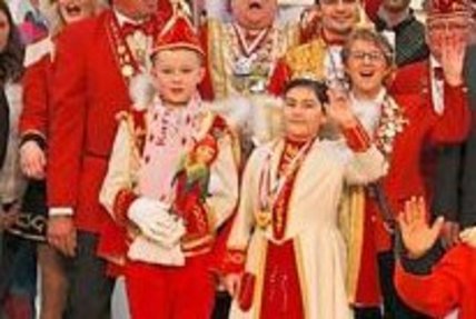 Viele-ehemalige-Kinder-und-Stadtprinzen-liessen-sich-feiern_image_1024_width